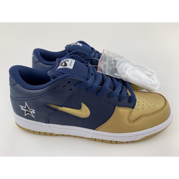Supreme x Nike SB Dunk Low OG QS Men’s Size 9.5 Navy Gold Jewel - Picture 8 of 12